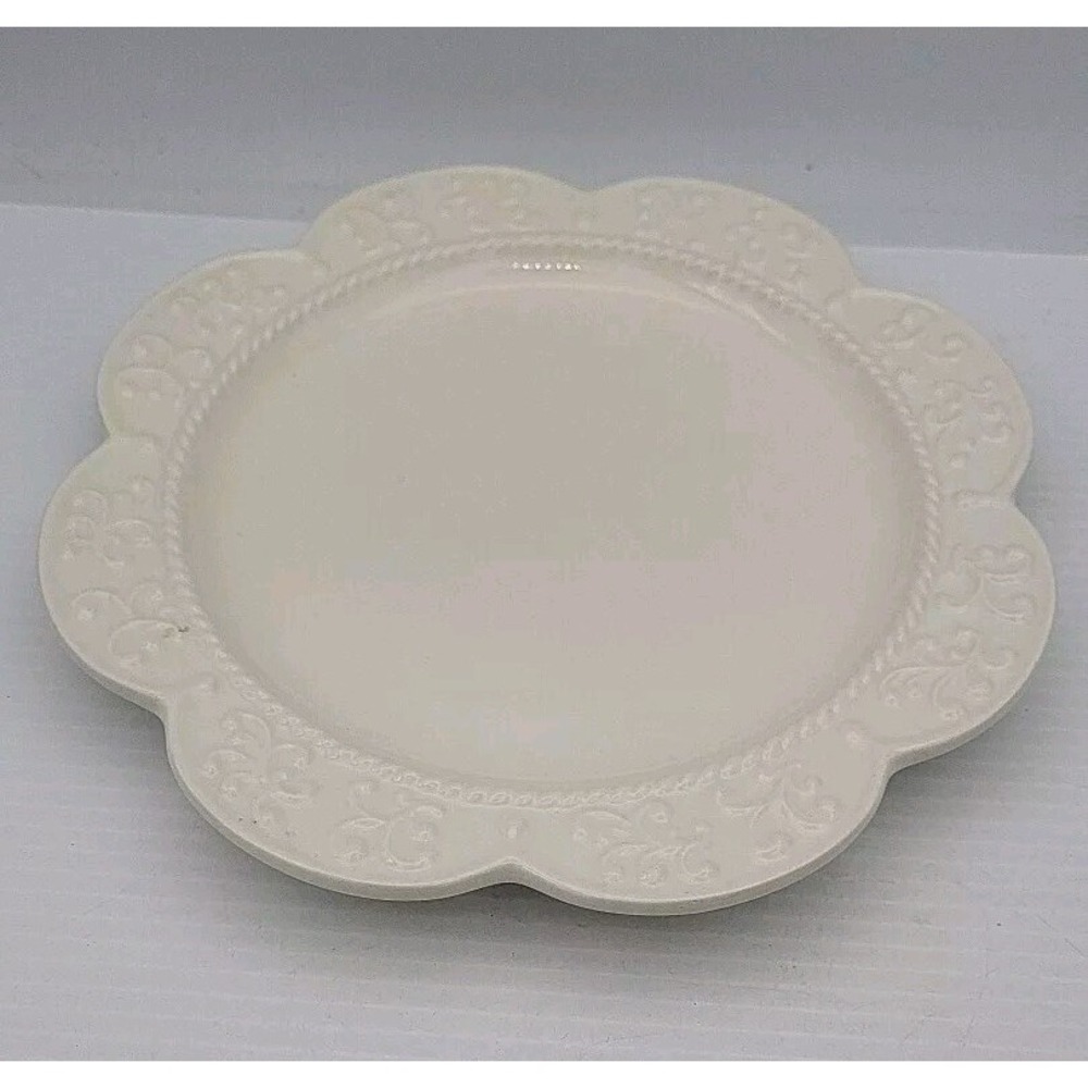 Princess House Marbella White Lunch Salad Plate 9 Inch Porcelain Round Scalloped